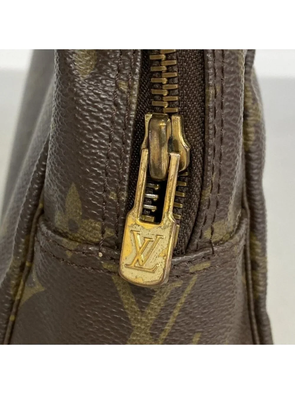 Louis Vuitton Pouch Monogram Trousse Toilette 27 Brown
